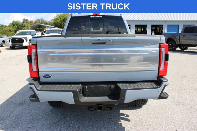 Used 2025 Ford F250 Platinum w/ Platinum Plus Package AWD/4WD image 9