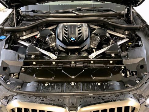 Used 2022 BMW X5 M50i w/ Executive Package AWD/4WD image 30