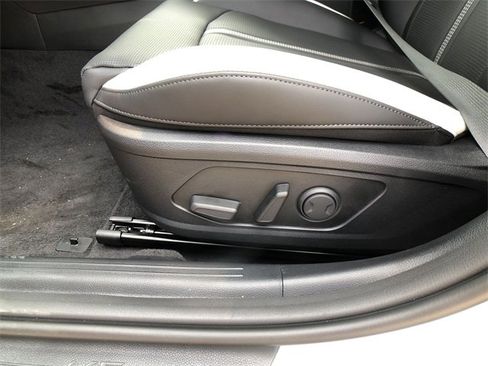 New 2025 Kia K5 GT-Line image 12