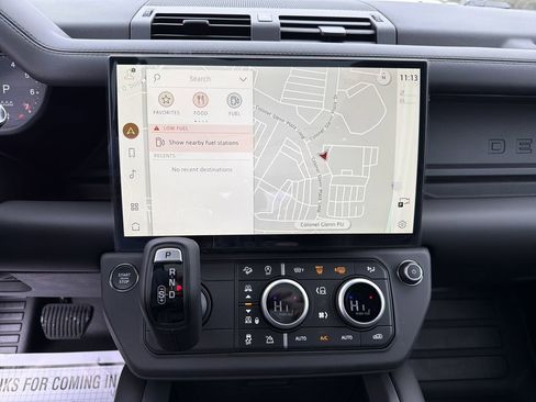 New 2026 Land Rover Defender 110 X-Dynamic SE image 26