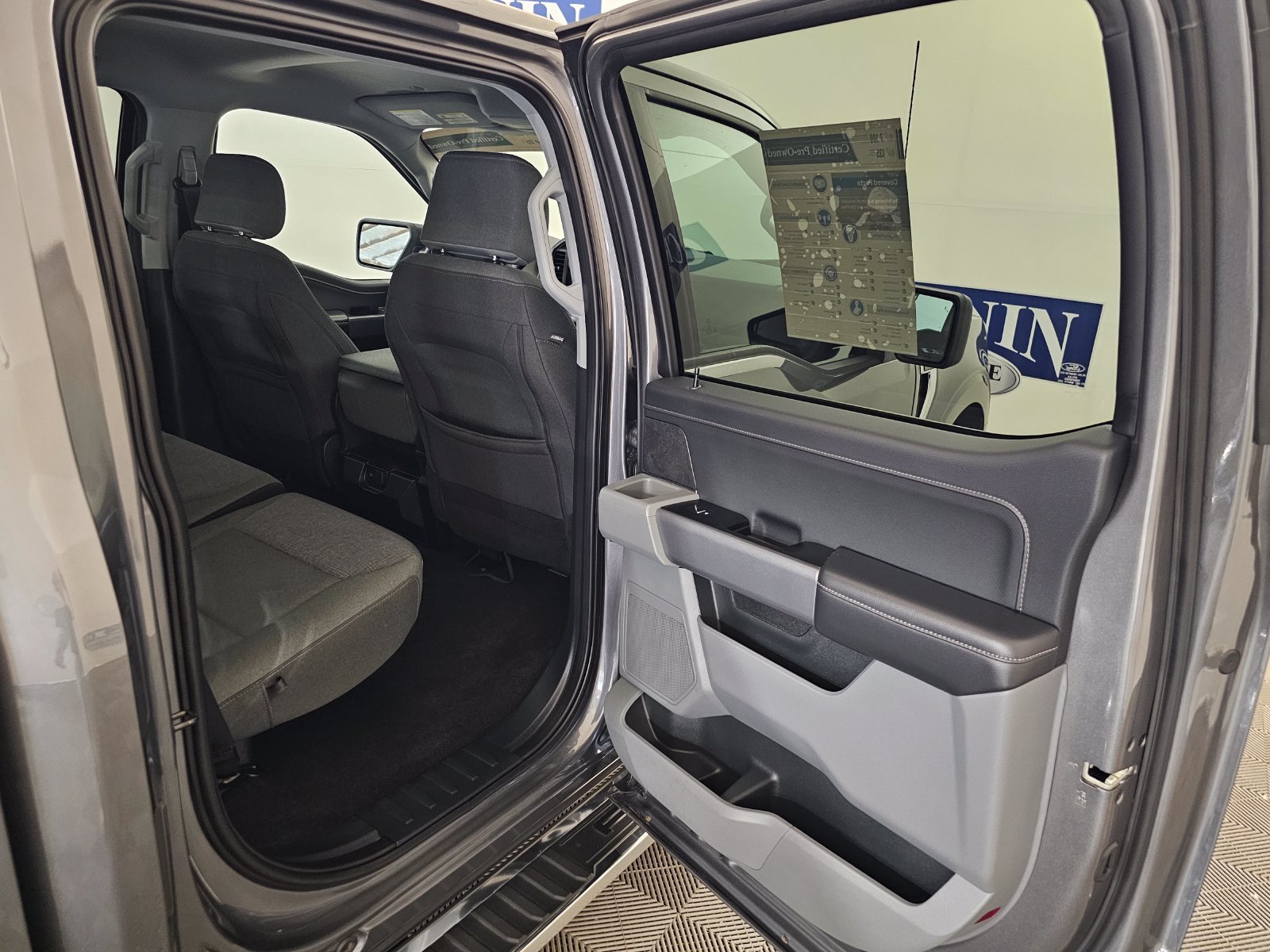 Used 2025 Ford F150 XLT w/ Equipment Group 301A Standard AWD/4WD image 24