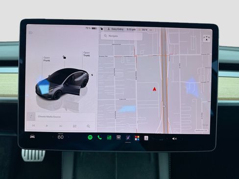 Used 2022 Tesla Model 3 Performance AWD/4WD image 9