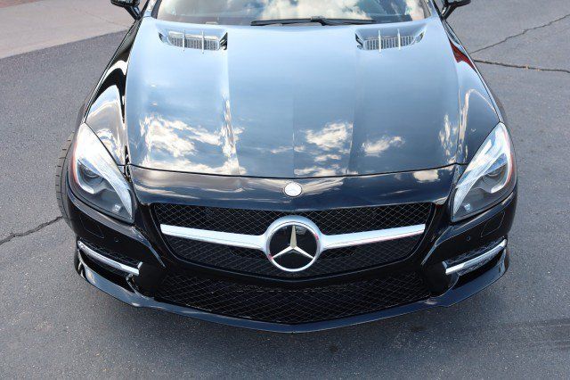 Used 2014 Mercedes-Benz SL 550 image 9