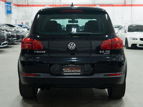 Used 2012 Volkswagen Tiguan SEL image 5