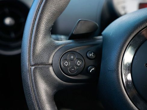 Used 2014 MINI Cooper Countryman S image 26