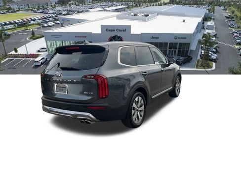 Used 2021 Kia Telluride EX w/ EX Premium Package image 17