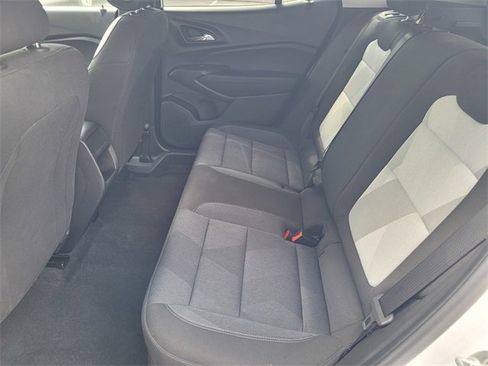 Certified 2025 Chevrolet Trax LS image 8