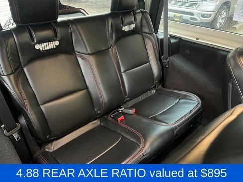 Used 2023 Jeep Wrangler Rubicon image 10