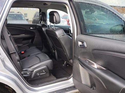 Used 2019 Dodge Journey Crossroad image 18