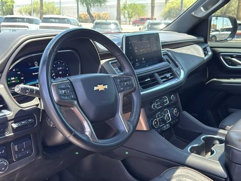 Used 2023 Chevrolet Tahoe High Country AWD/4WD image 17