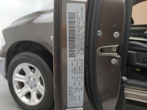 Used 2018 RAM 1500 Lone Star image 33