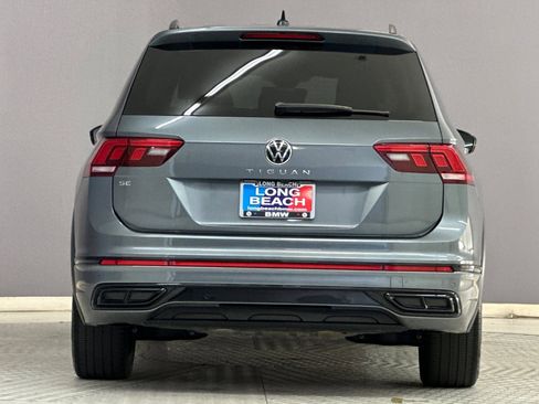 Used 2024 Volkswagen Tiguan SE R-Line FWD image 9