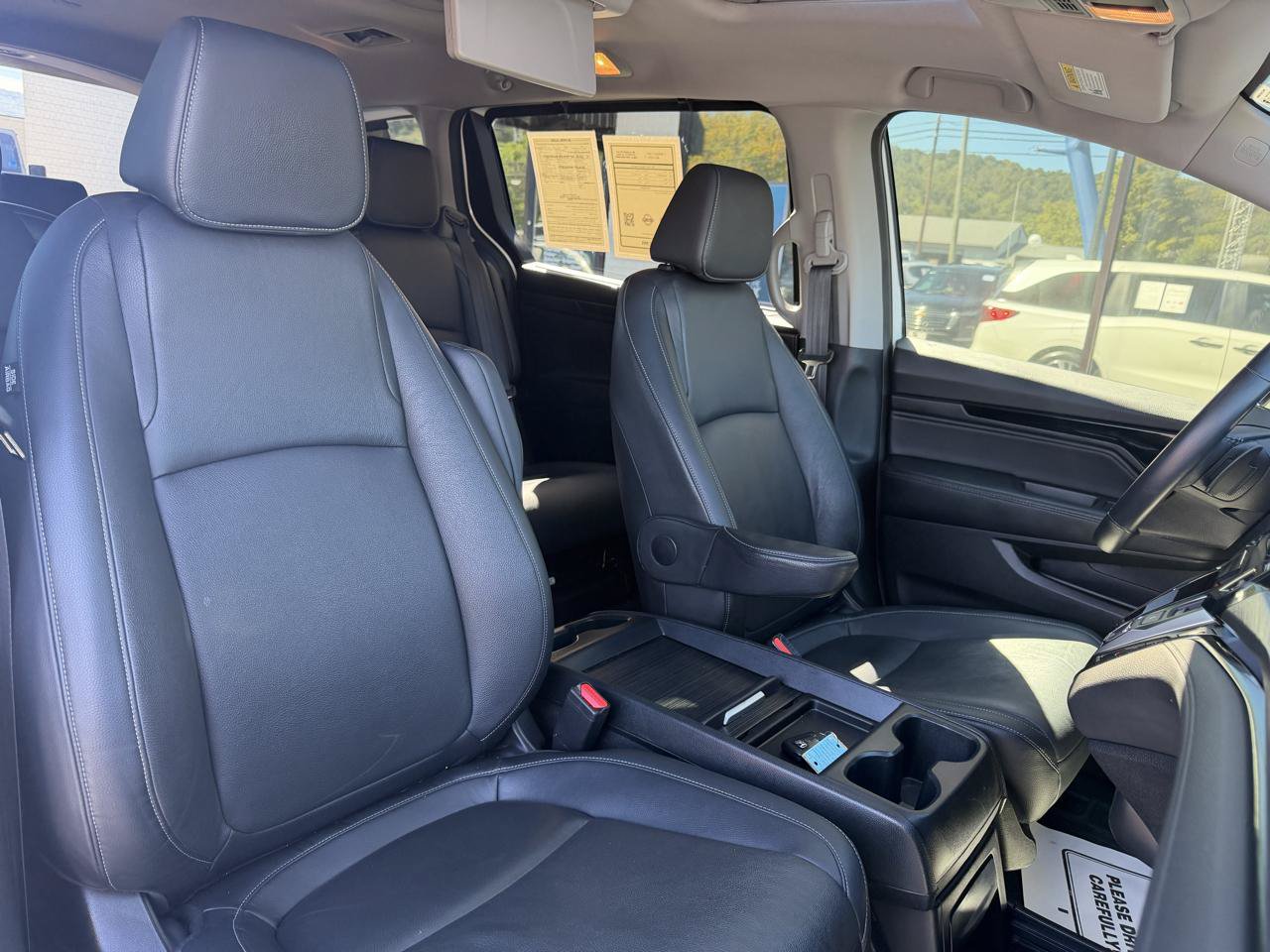 Used 2023 Honda Odyssey Touring image 18