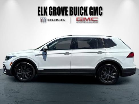 Used 2024 Volkswagen Tiguan SE AWD/4WD image 7