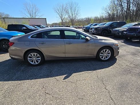 Used 2024 Chevrolet Malibu LT image 9