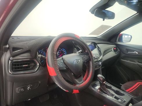 Used 2024 Chevrolet Equinox RS w/ RS Leather Package FWD image 12