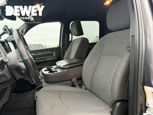 Used 2024 RAM 2500 Big Horn w/ Towing Technology Group AWD/4WD image 13