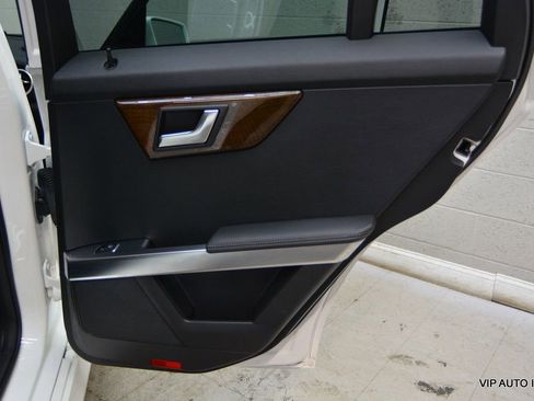 Used 2015 Mercedes-Benz GLK 350 2WD image 10