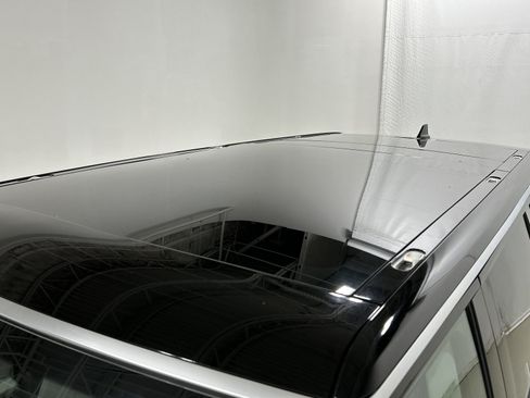 Used 2023 Rivian R1S Adventure AWD/4WD image 13