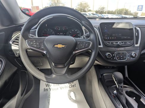 Certified 2024 Chevrolet Malibu LT image 11
