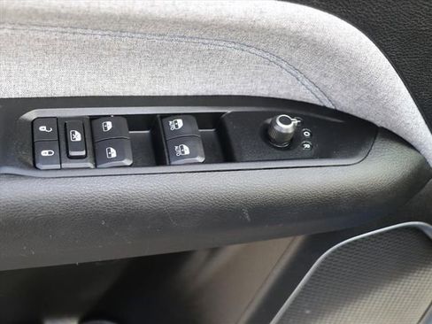 Used 2022 Jeep Compass Latitude image 18