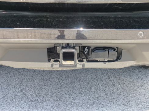 Used 2025 Ford Expedition Active AWD/4WD image 10