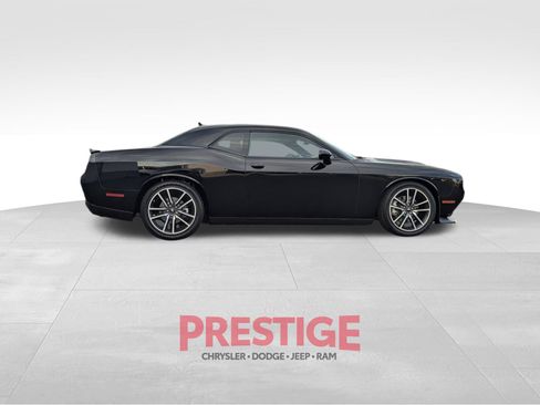 Used 2023 Dodge Challenger GT w/ Plus Package RWD image 7