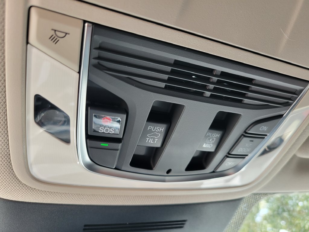 Used 2026 Acura MDX FWD image 34