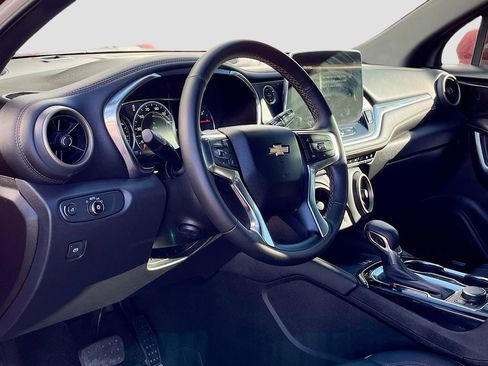 Used 2024 Chevrolet Blazer Premier w/ Driver Confidence II Package image 9