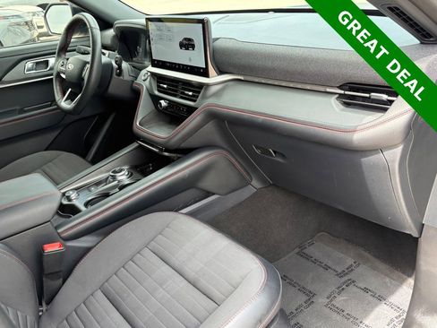 Used 2025 Ford Explorer ST-Line AWD/4WD image 42