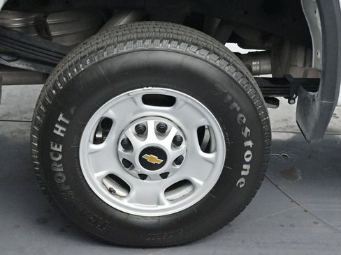 Used 2024 Chevrolet Silverado 2500 W/T w/ WT Convenience Package image 28