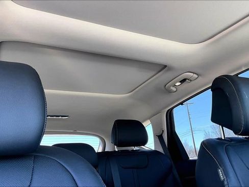 Used 2024 Genesis GV80 3.5T image 24