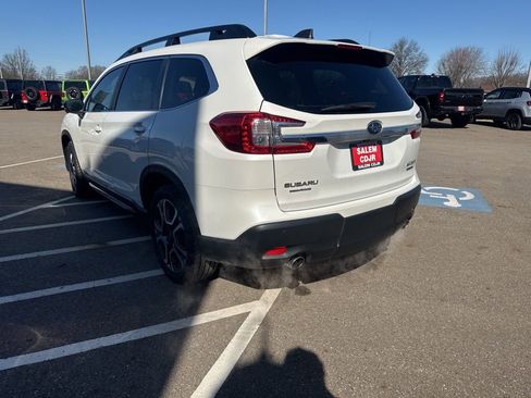 Used 2024 Subaru Ascent Limited w/ Technology Package image 7