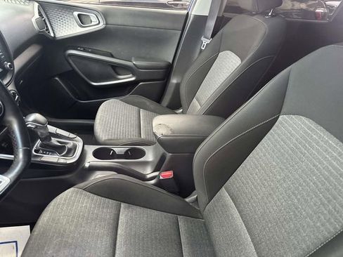 Used 2020 Kia Soul GT-Line FWD image 21