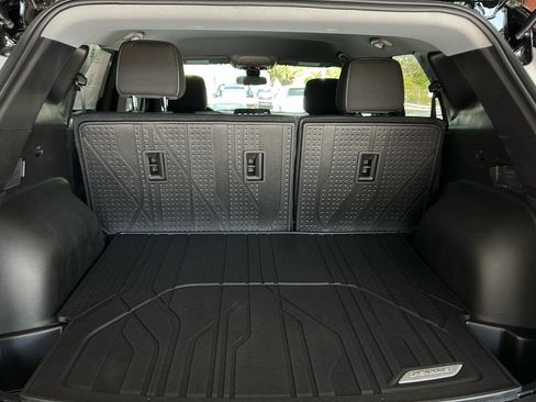 New 2025 Chevrolet Blazer LT w/ Midnight/Sport Edition image 38