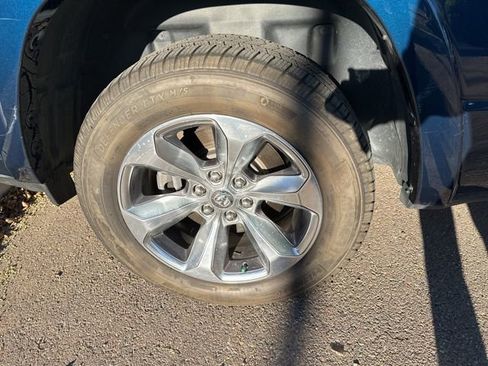 Used 2020 RAM 1500 Limited image 7