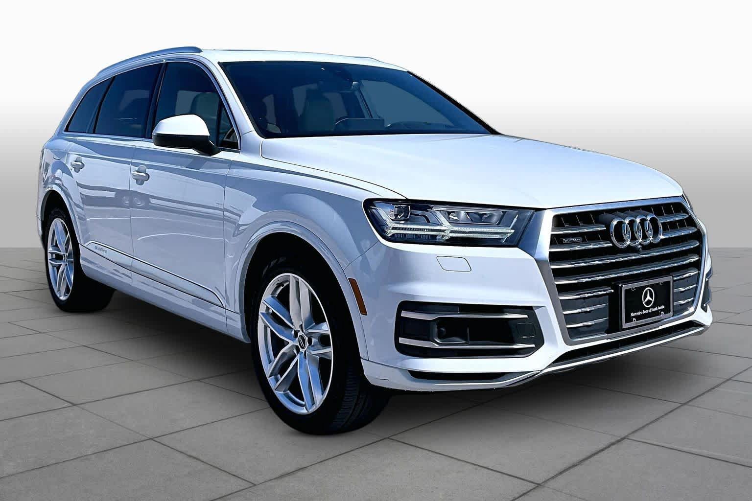 Used 2018 Audi Q7 3.0T Prestige AWD/4WD image 3