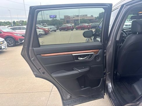 Used 2020 Honda CR-V Touring image 37