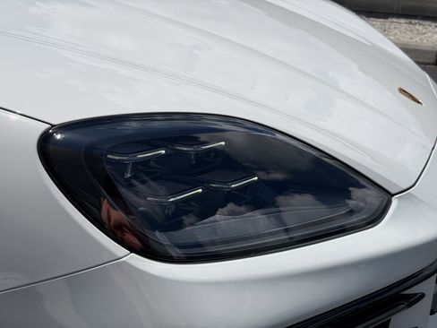 Certified 2024 Porsche Cayenne S AWD/4WD image 13