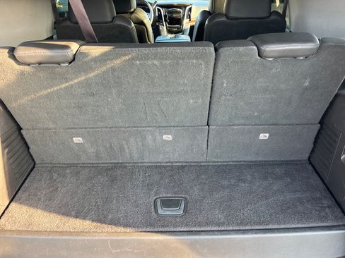 Used 2017 Cadillac Escalade Premium Luxury AWD/4WD image 27