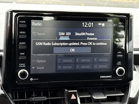 Used 2022 Toyota Corolla LE w/ LE Convenience Package FWD image 19