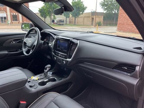 Used 2023 Chevrolet Traverse Premier w/ LPO, Floor Liner Package FWD image 54