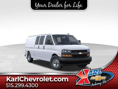 New 2026 Chevrolet Express 3500 Extended w/ Driver Convenience Package