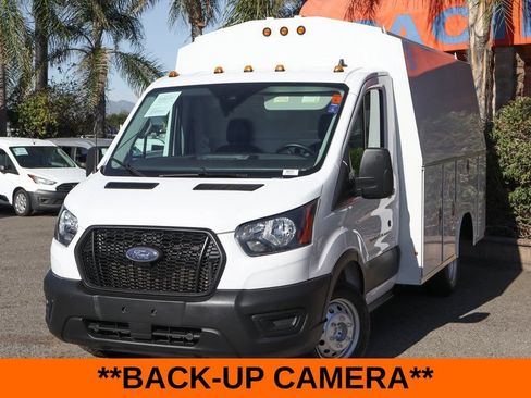 Used 2022 Ford Transit 350 DRW RWD image 4