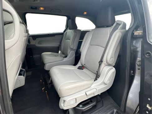 Used 2020 Honda Odyssey Elite image 17