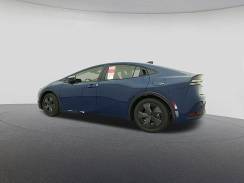 New 2026 Toyota Prius Plug-In Hybrid FWD image 20
