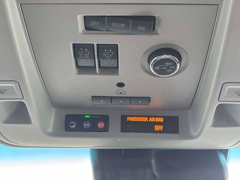 Used 2020 Cadillac Escalade Luxury image 36