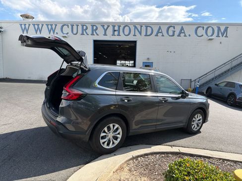 Used 2023 Honda CR-V LX image 12