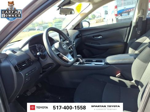 Used 2025 Nissan Sentra SV FWD image 13