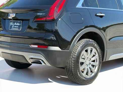 Used 2021 Cadillac XT4 Premium Luxury w/ Cold Weather Package image 22